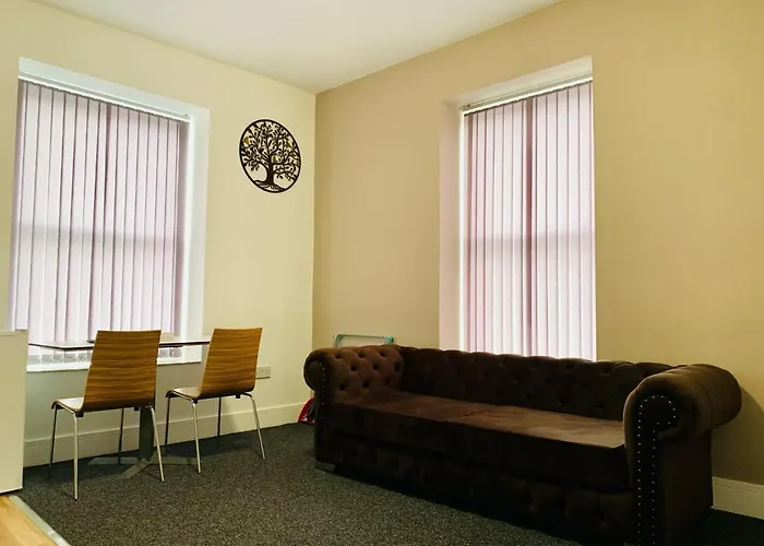 Marina * Bradford (West Yorkshire)