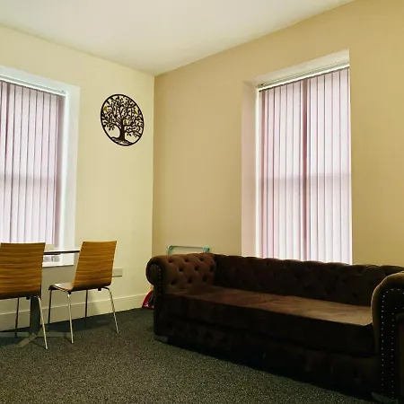 Marina * Bradford (West Yorkshire)